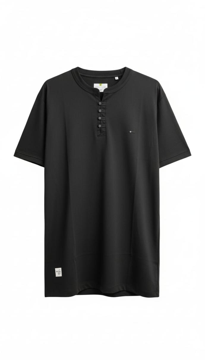 Qatan Mens Black  Slim Fit Crew Neck Tee  Stylish Casual Look