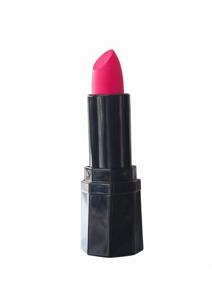 Pink colour ,long lasting,light weight lipsticks for women