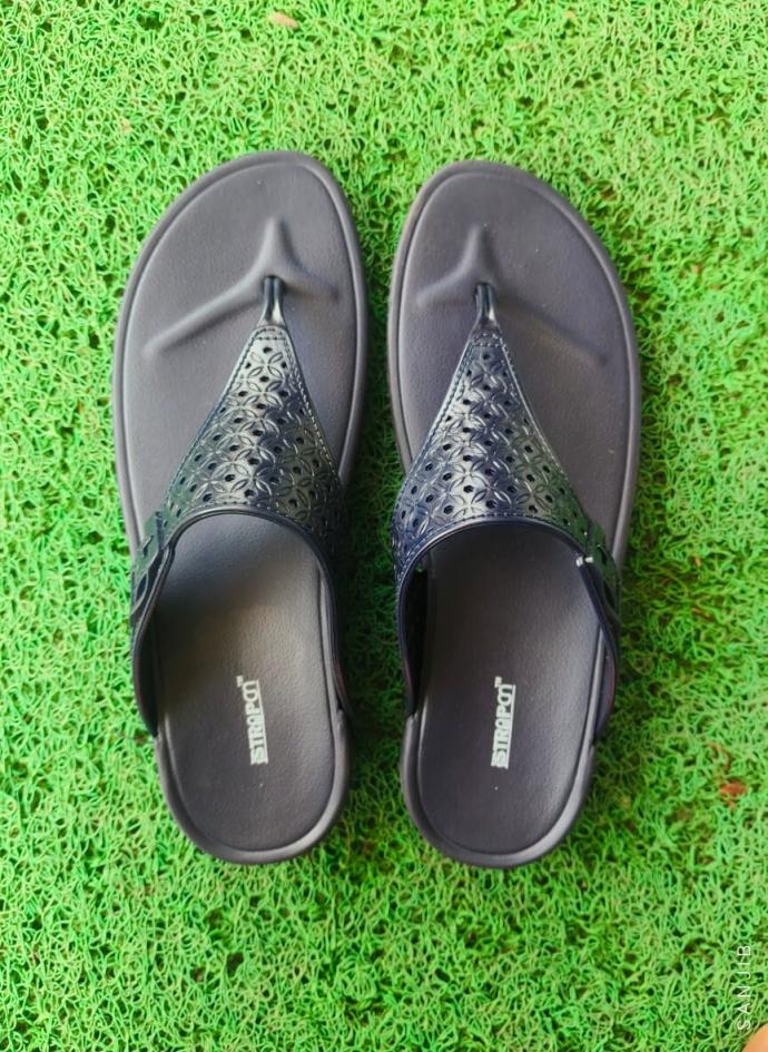 Women's Comfortable Sandal,Casual Lightweight Sandal for Everyday Wear  Navy blue Color