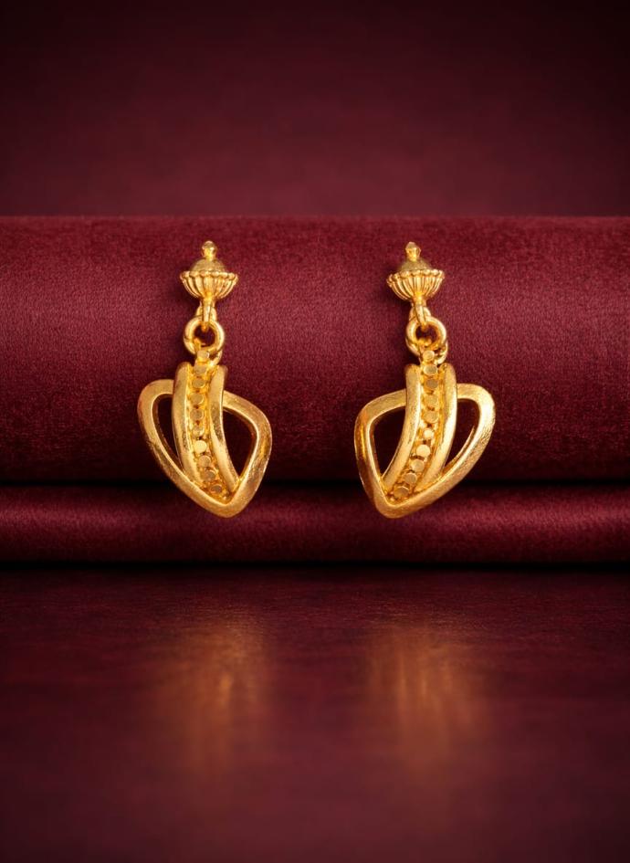 Drop gold earring set perfect for women