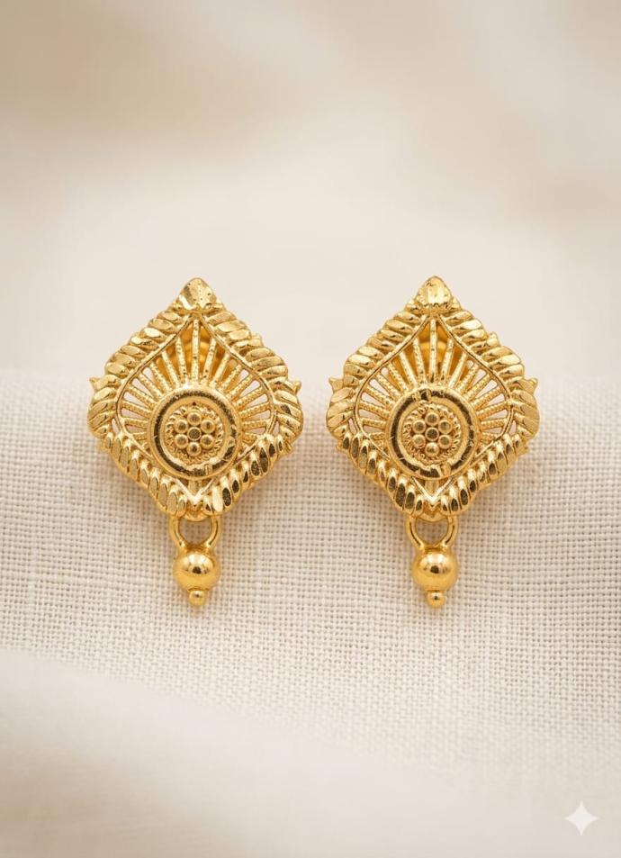 Daily wear Gold plated stylish stud earrings for women S