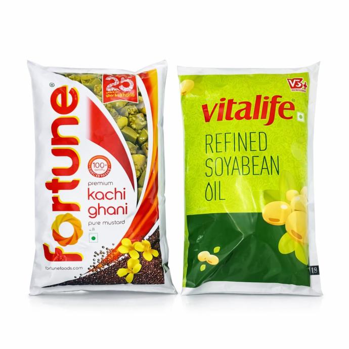 Fortune Kachchi Ghani mustard oil 1L , vitaliite refined soyabean oil 1L pack of 2