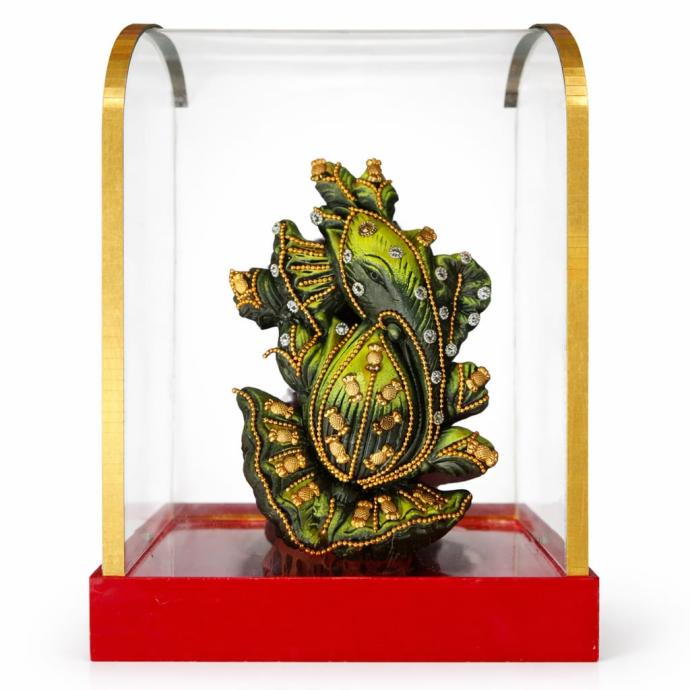 Lord Ganesh statue perfect for car decor