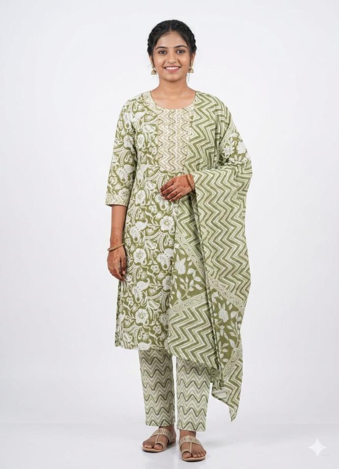 Green colour cotton three piece kurta set for girl's