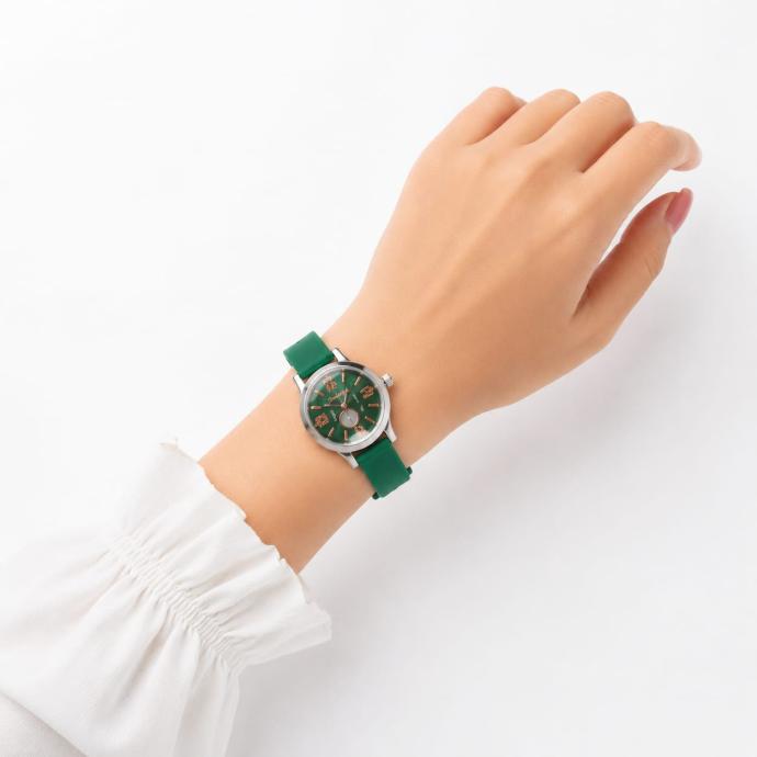 Womens Green Silicone Strap Analog Wrist Watch