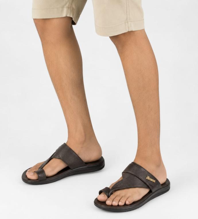 Paragon Mens Cross Strap ToeRing Sandals  Casual Slippers